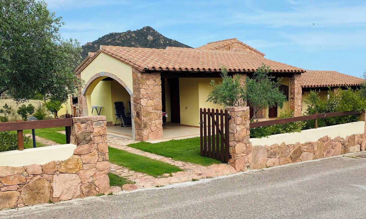 Castiadas Villa | Villa Sara