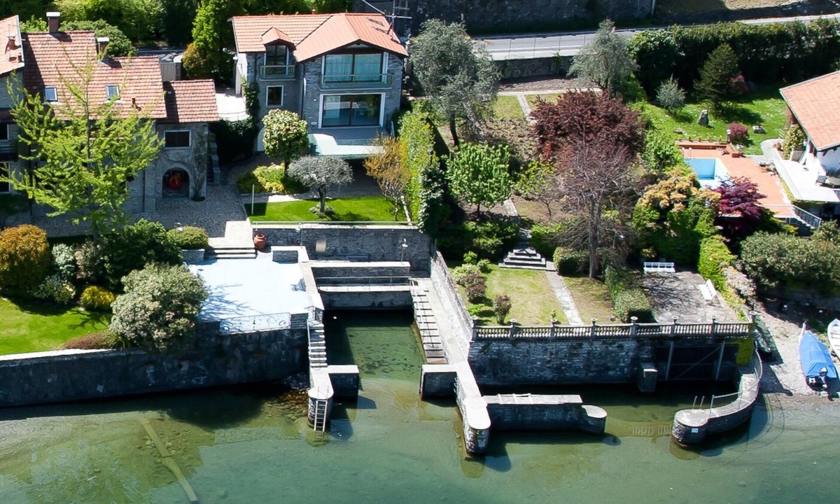 Oliveto Lario Villa | villa Sarah lakeside