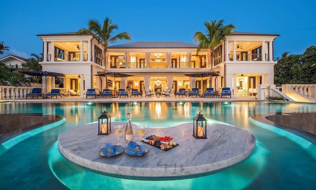 Old Trees Bay Villa | Villa Seaclusion by Fantasia Villas