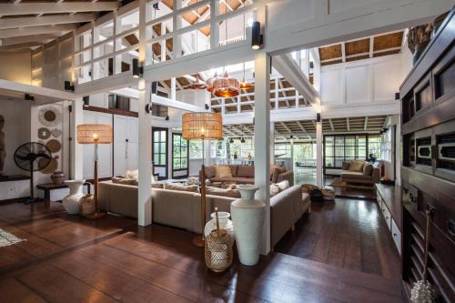 Umalas Villa | Villa Sembunyi