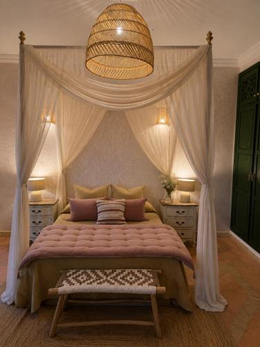 Targa Bed & Breakfast | Villa Serenaya