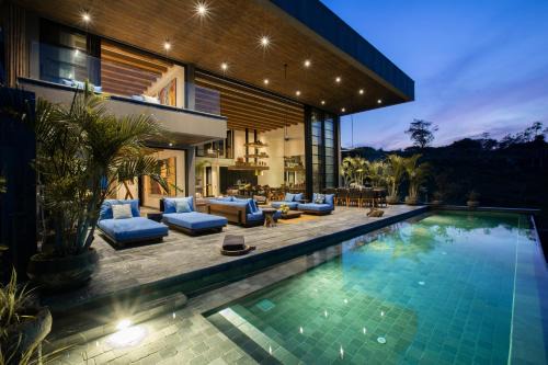 Bophut Villa | Villa Sierra, stunning sea views, breakfast, full service, private dining service on request, Plai Laem