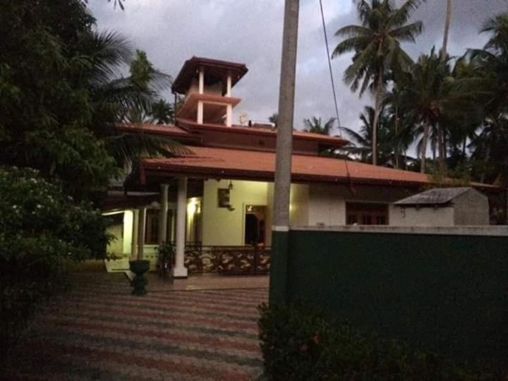 Kaluwamodara Bed & Breakfast | Villa SK