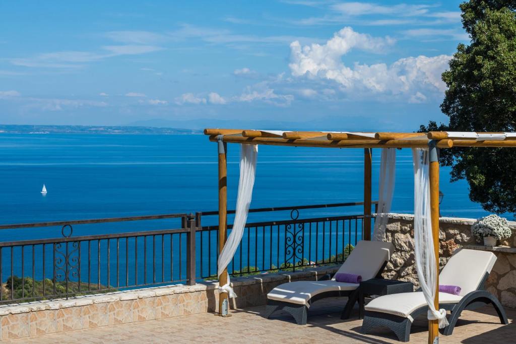 Xirokastello Villa | Villa Socrates