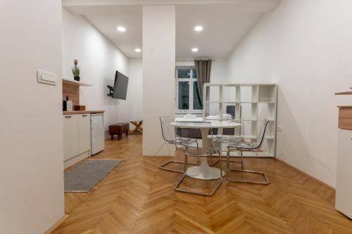 Ljubljana City Centre Apartment | Villa Sofija