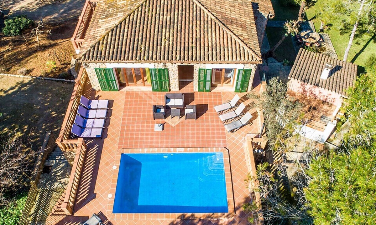 Alaro Villa | Villa 'Son Grau' with Mountain Views, Private Pool, and Wi-Fi