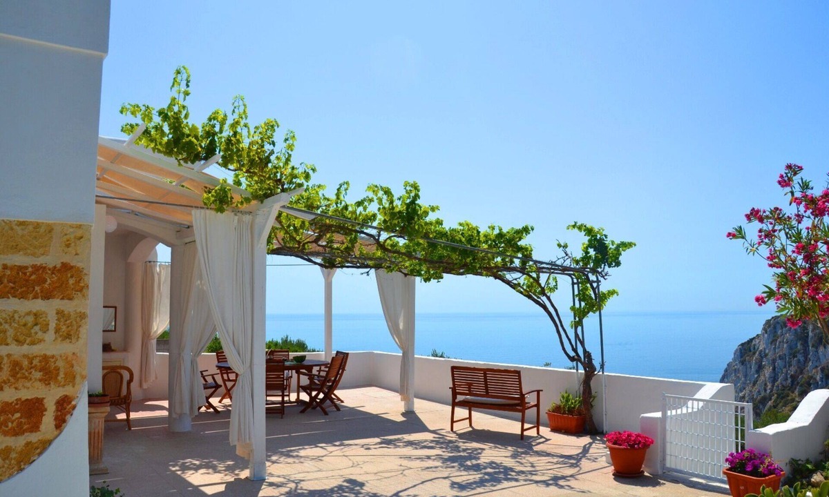 Corsano Villa | Villa Sonia overlooking the sea