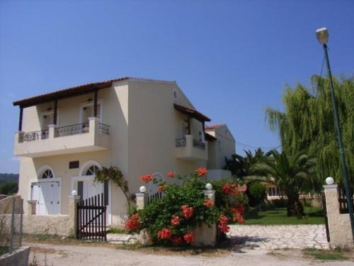 Acharavi Apartment | Villa Stefania