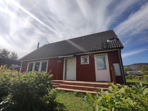 Hammarstrand House | Villa Stolle