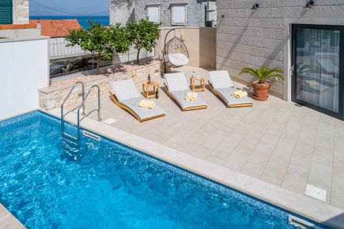Sutivan Villa | VILLA STONE PEARL SUTIVAN - exceptional luxury new three-room villa - private pool and jacuzzi - perfect location right next to the town center and the beach - secured parking space