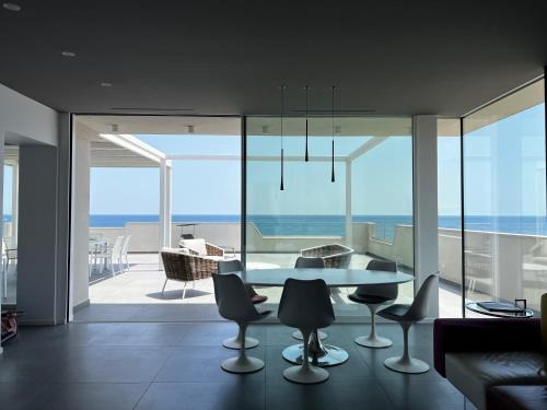 Fondachello Villa | Villa sul mare Dambra Apartment
