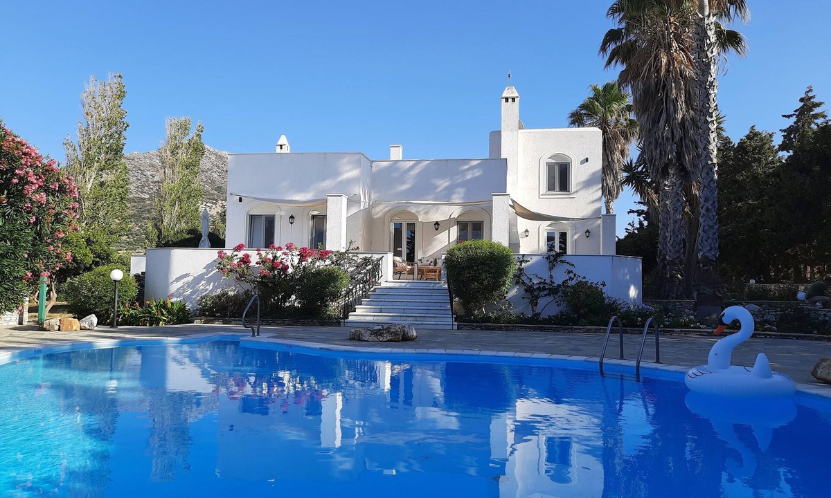 Naxos Villa | Villa Themis of 413 sq.m. in 3.5 acres of trees with private swimming pool.