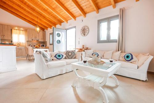 Grizata Villa | Villa Theoni