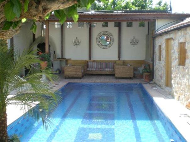 Aradippou Bed & Breakfast | Villa Thermopilon