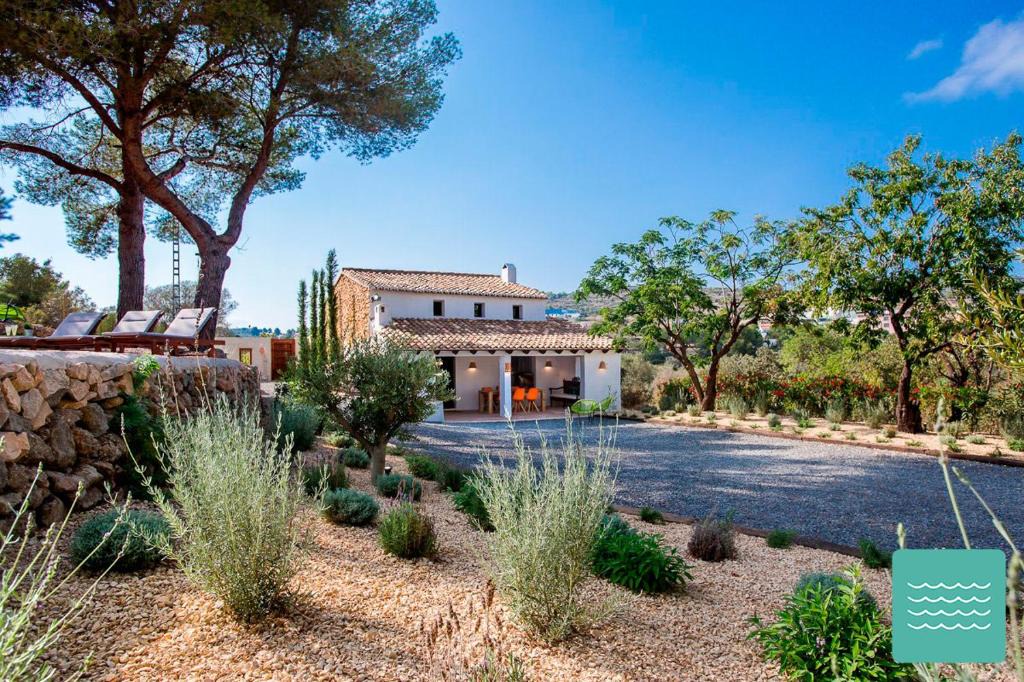 Benissa Ski Chalet | VILLA TOSCANA