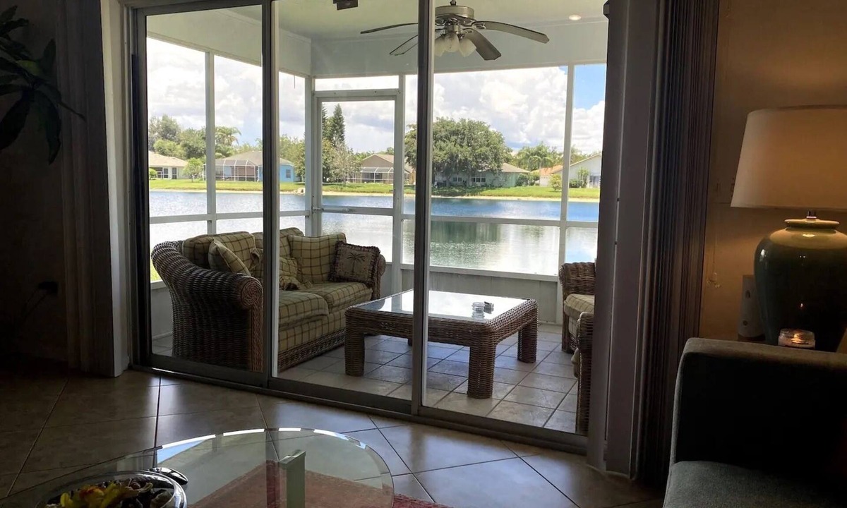 Trailer Estates Villa | Villa Tranquility on a Lake!