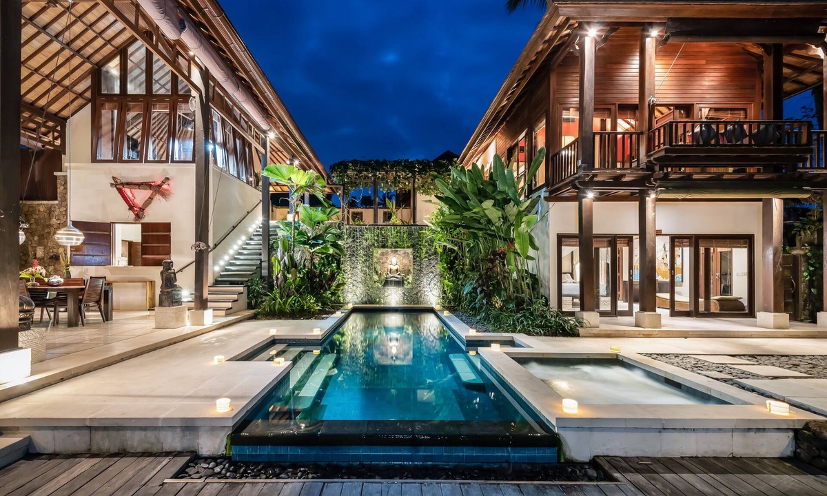 Kelusa Villa | Villa Vajra