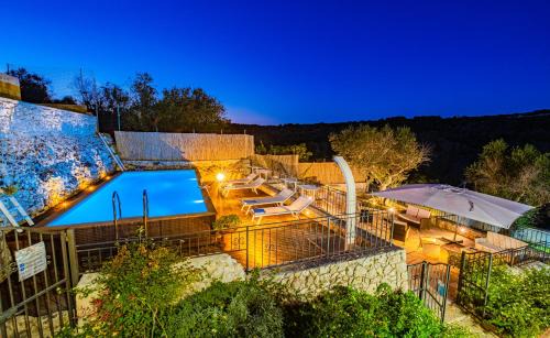 Castro Marina Villa | Villa Vanessa con Piscina Privata - Castro