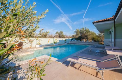 Marina di Mancaversa Apartment | Villa Vimade con Piscina Privata