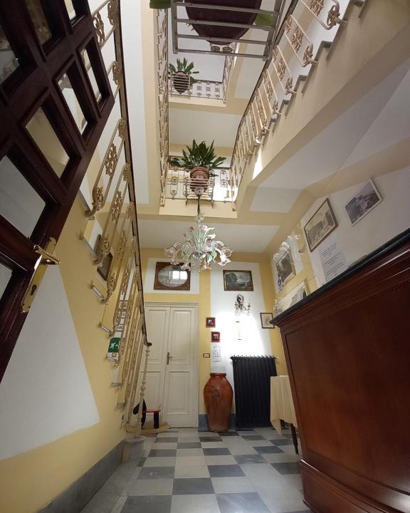 Tortona House | Villa Viola