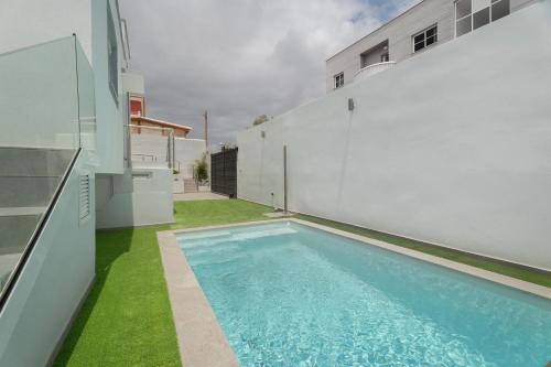 Las Rosas House | Villa Violeta