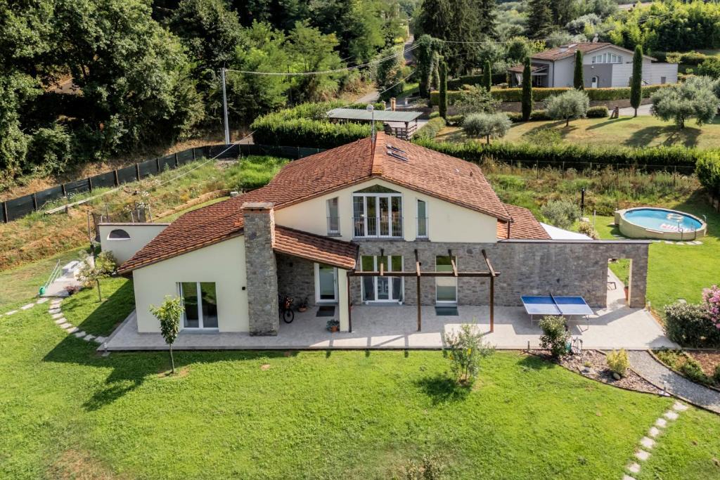 Vicopelago Villa | Villa Virginia