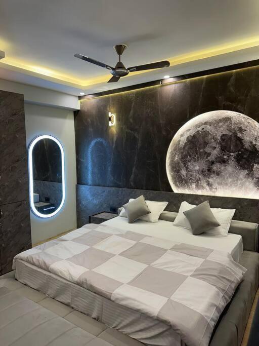 Gomti Nagar Apartment | Villa Vistosa