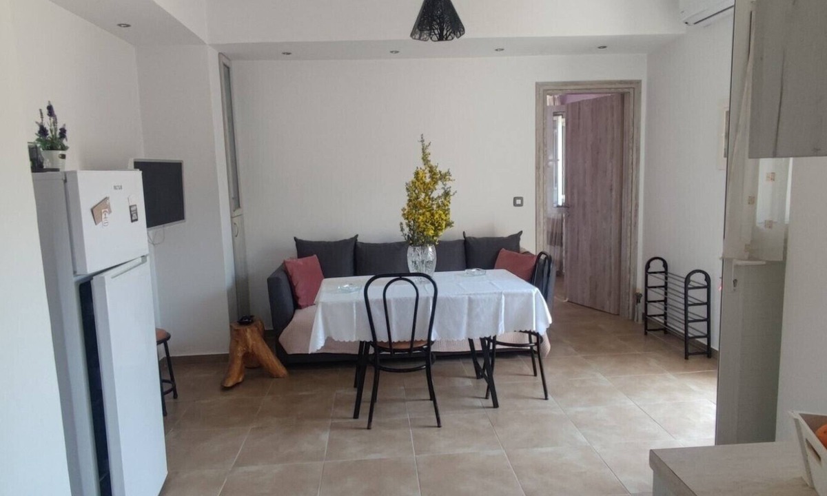 Kilada Apartment | Villa Vrontaki – Peaceful Estate with Olive Grove in Doroufi