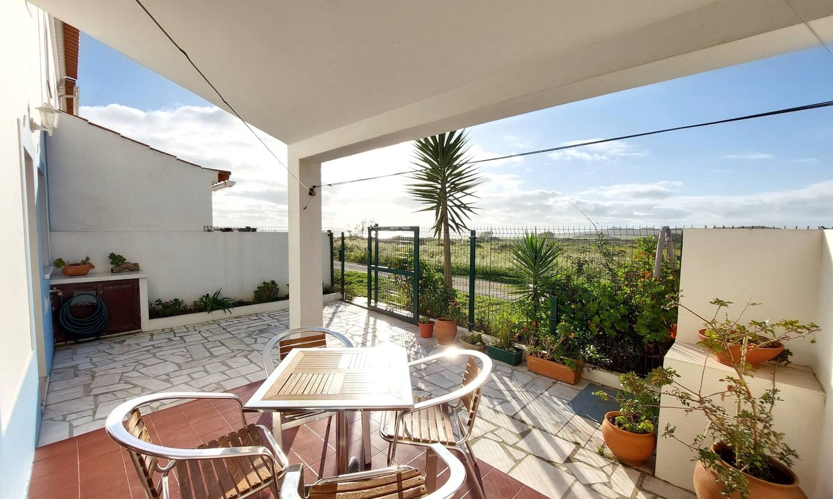 Vila Nova de Milfontes House | Villa with sea and countryside views, 150 meters from the sea