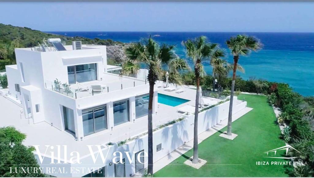 Cap Martinet Villa | Villa Wave