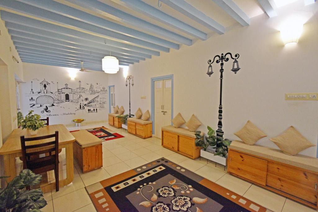 White Town Hotel | Villa Waves