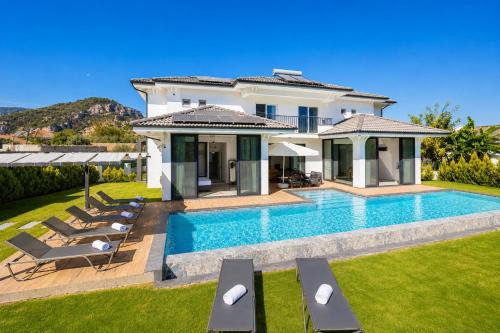 Dalyan City Center Villa | Villa White Cloud