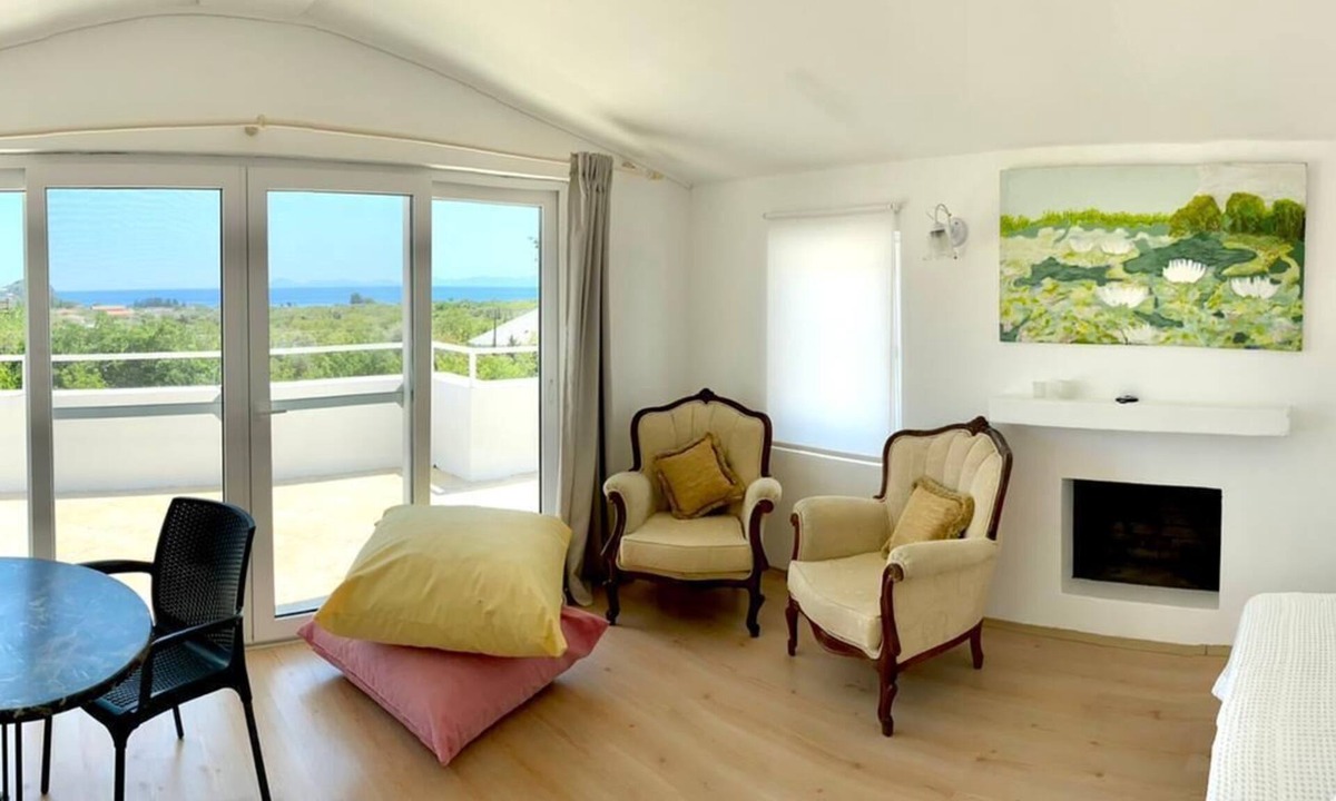 Mesudiye Hotel | Villa White