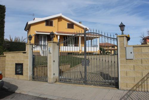 Olmedo Villa | Villa Wight