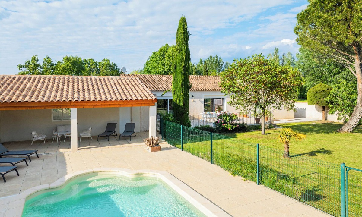 Caumont-sur-Durance House | Villa with swimming pool 8P between Ile sur la Sorgue & Avignon