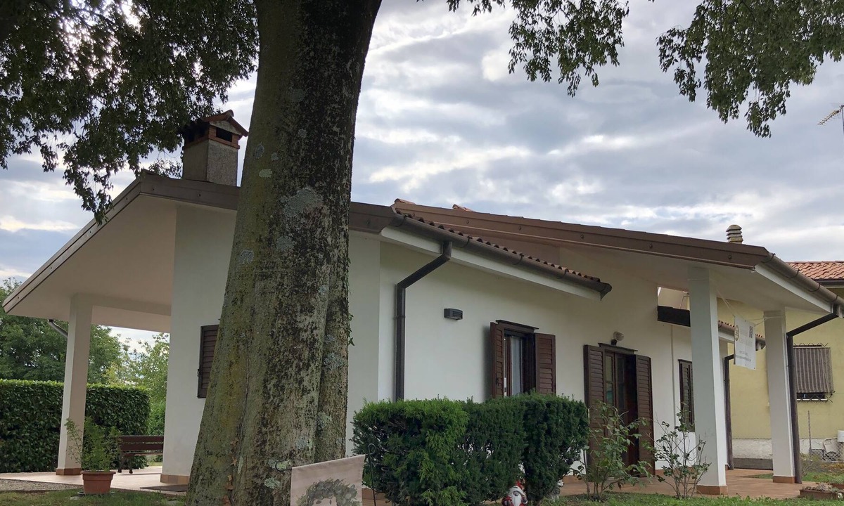 Cormons Villa | Villa with garden and orchard in Cormons