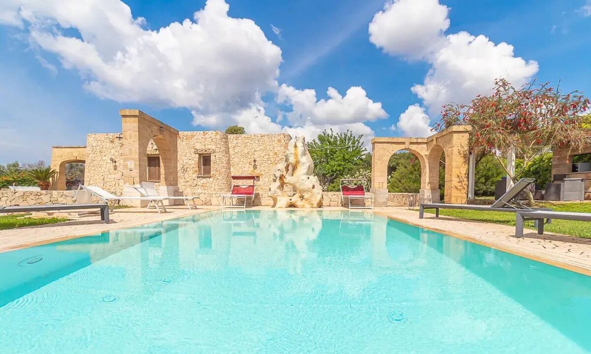Marina di Pescoluse Villa | Villa with garden and private pool 45