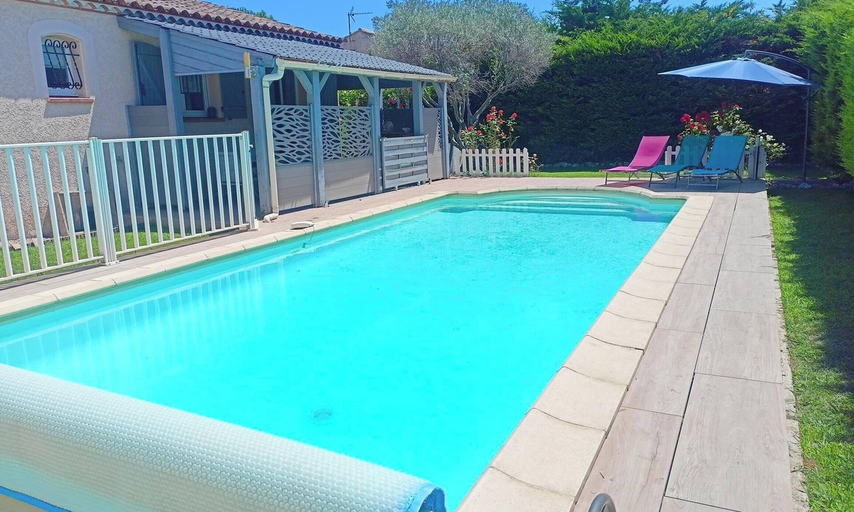 Redessan House | Villa with large pool near Nîmes