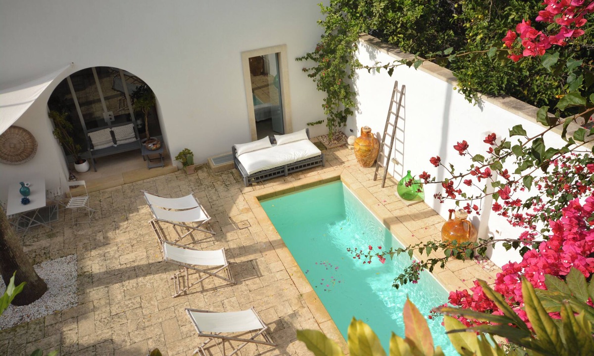 Giurdignano House | Villa with pool and spa in the center near the sea