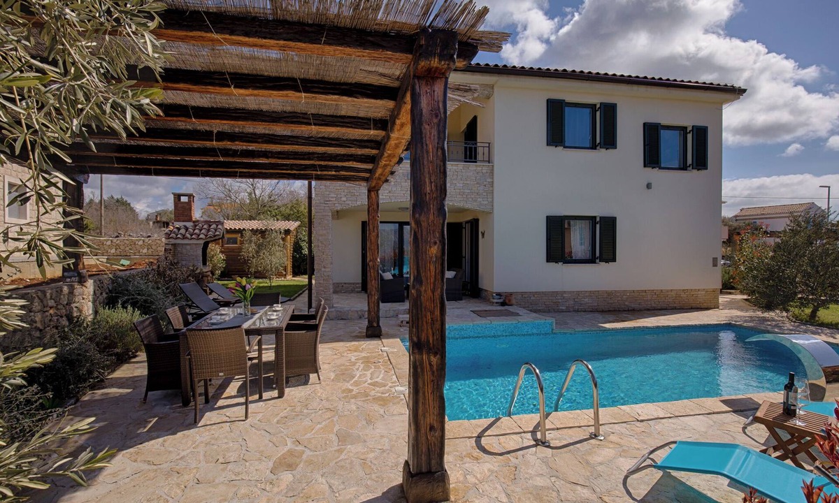 Brzac Villa | Villa with pool, garden, sea view - TRAVELER Reiseburo Krk - ID 2201