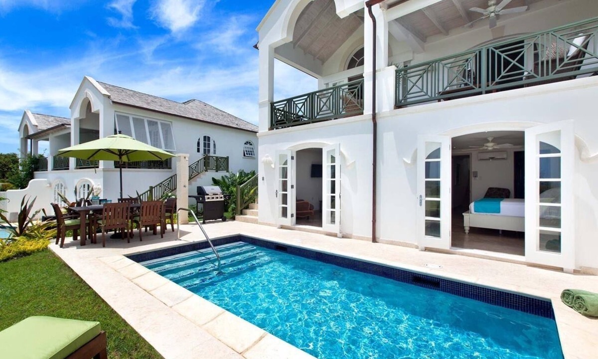 Merlin Bay Villa | Villa with Pool & Golf Views - Coral Blu (2 bed)