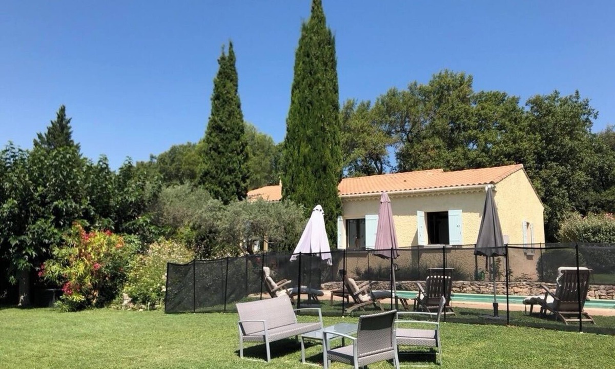 Saint-Didier House | Villa with pool in St Didier