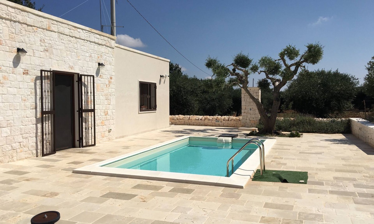 Martina Franca Villa | Villa with pool, surrounded by the green countryside of Alberobello and Martina F .