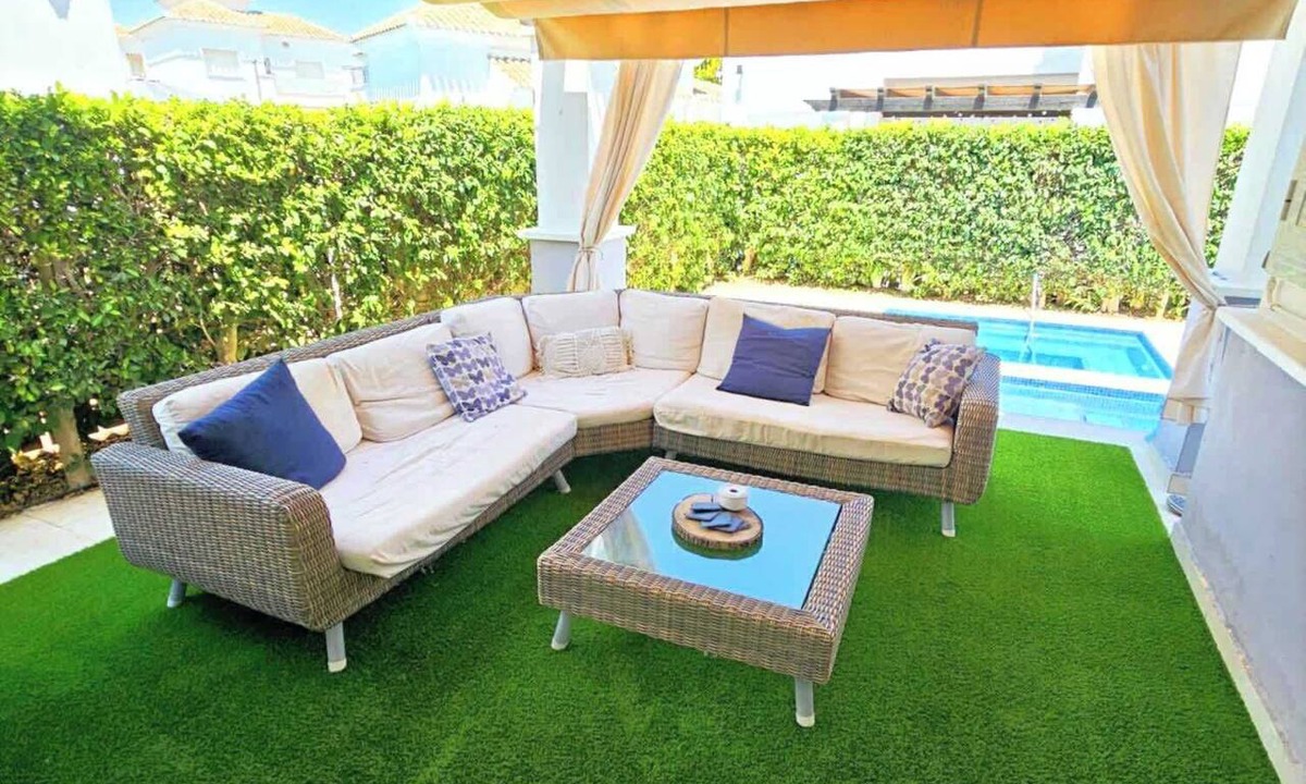 Roldan Villa | Villa with private pool and jacuzzi - EN10LT
