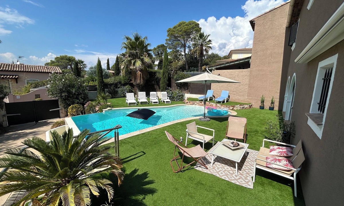 Valescure Villa | Villa with private pool - 4 bedrooms -Air conditioning -Near Estérel golf courses