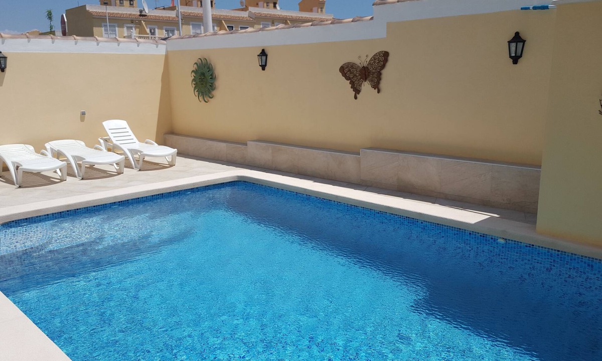Puerto Marino House | Villa with private pool 4 pers, Available end of Sept. and October Clim, near sea.
