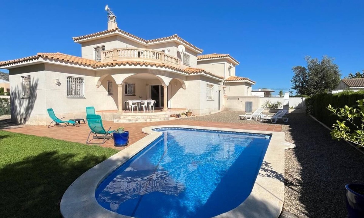 Calafat Villa | Villa with private pool, sandy beach 400m away.