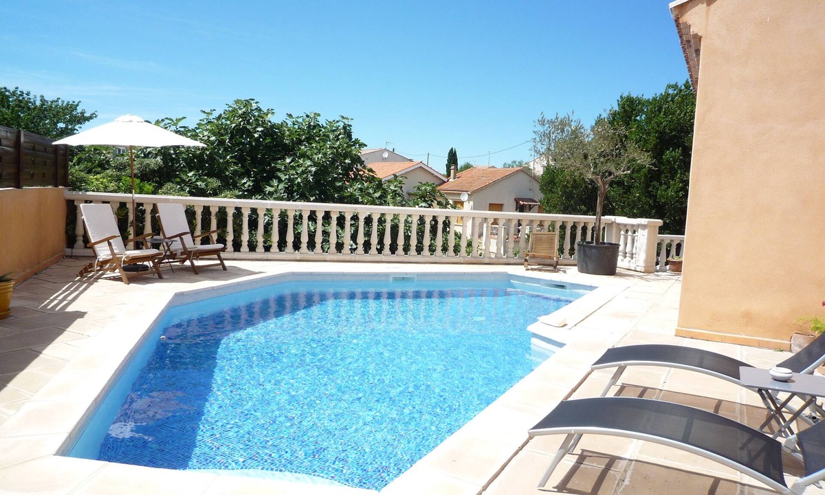 Beziers Villa | Villa with private pool 20 minutes from the nearest sea