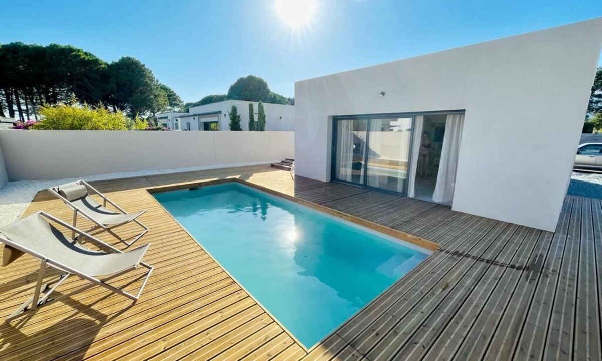 Cala Rossa Villa | Villa with private pool, lentre terre et mer