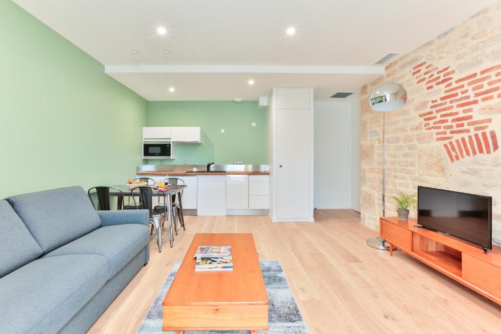 Dijon Centre Ville Apartment | VILLA14